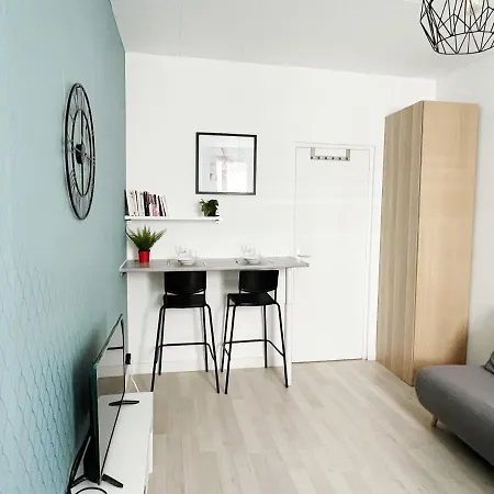 Apartment 701 A Proximite Du Metro Et Des Commerces Bagnolet